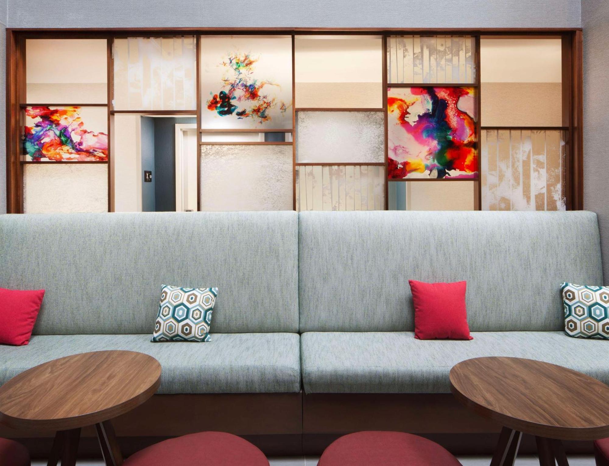 Hampton Inn Athens Ngoại thất bức ảnh